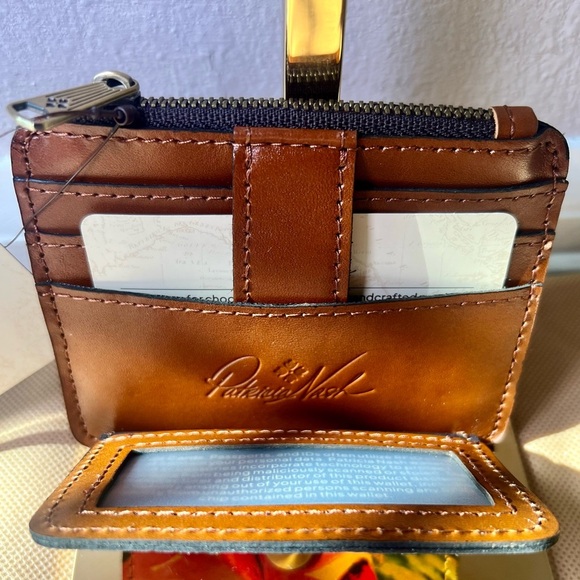 NWT Patricia Nash Cassis Leather Spring Multi ID Wallet - Picture 6 of 7